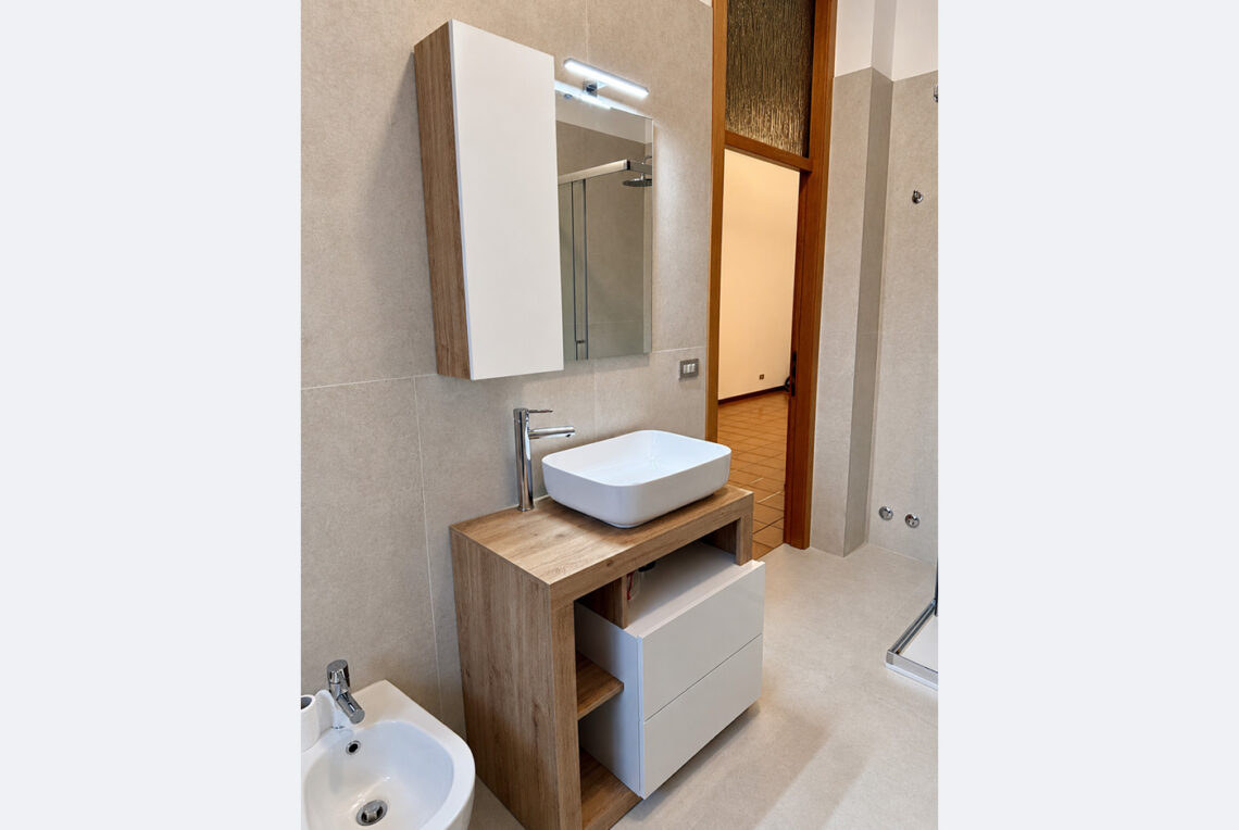 618R-Dogana-bagno1
