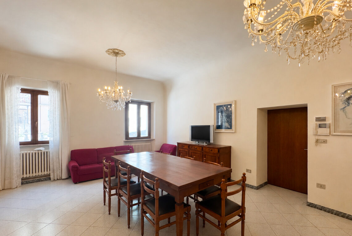 06_affitto-appartamento-borgo-maggiore-4-camere