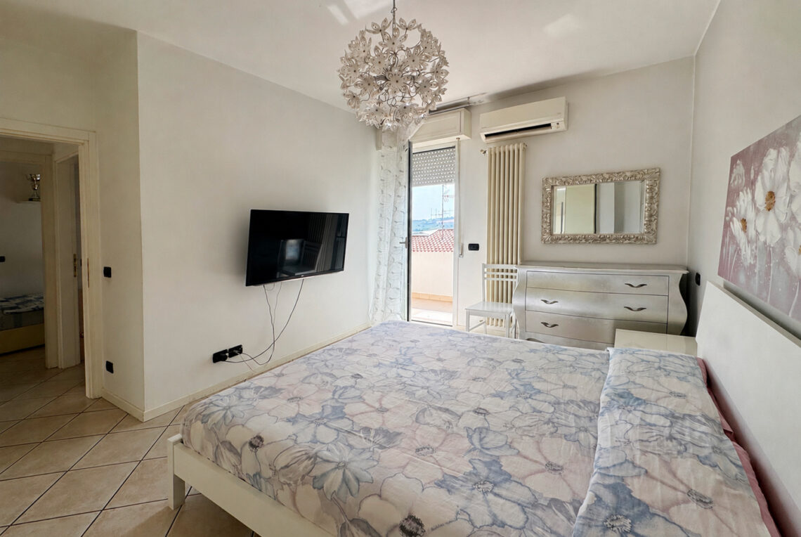 camera-appartamento-rovereta_02
