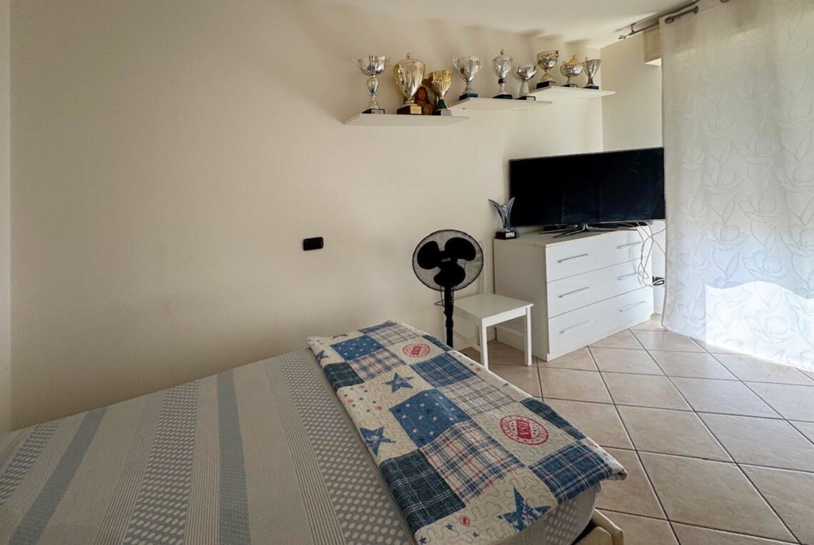 cameretta-appartamento-rovereta_02