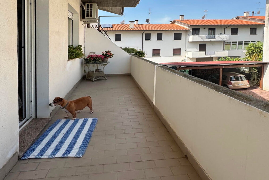 terrazzo-appartamento-rovereta_01