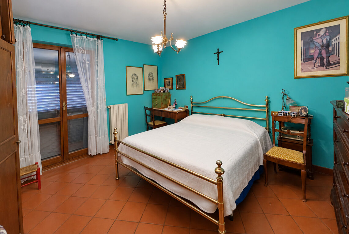 679R-borgo-maggiore-casa1400-camera1