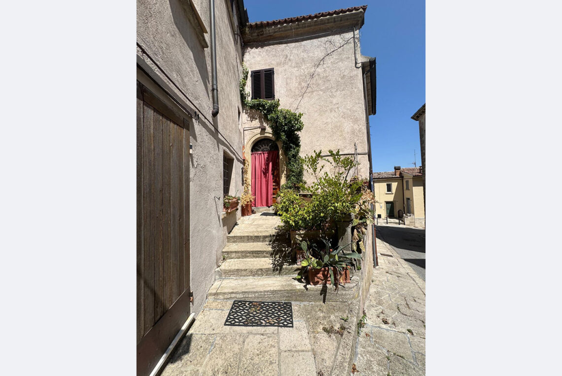679R-borgo-maggiore-casa1400-esterno1