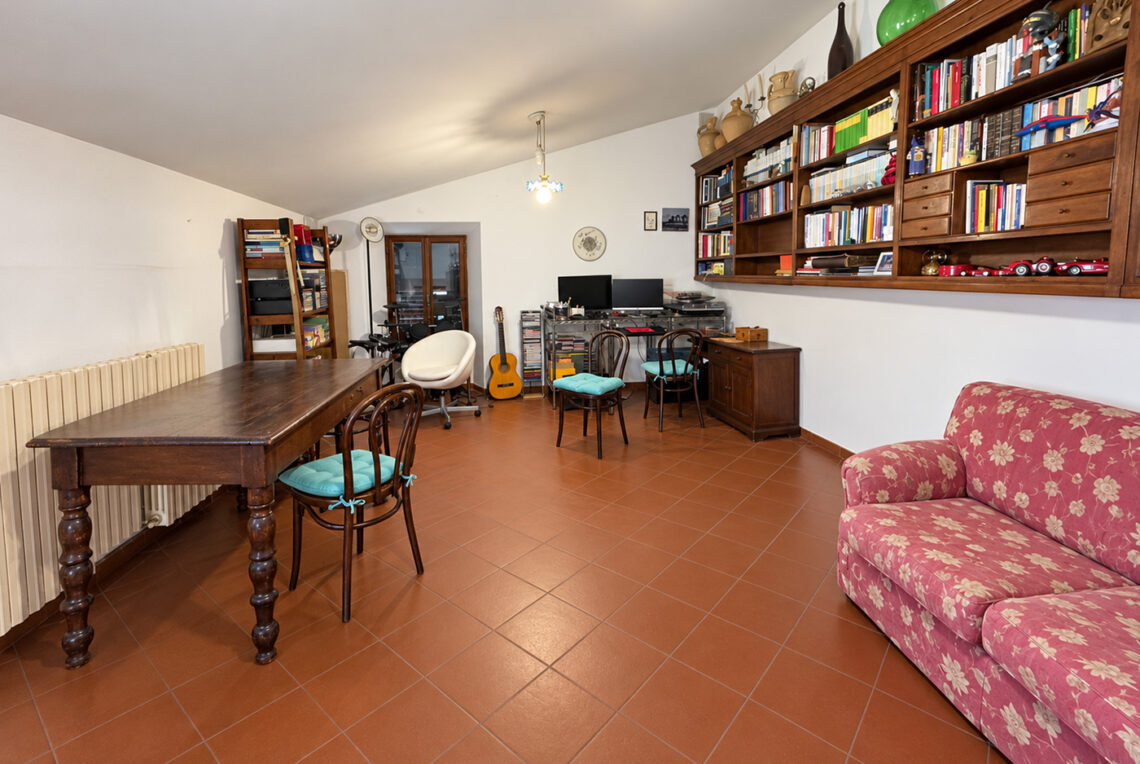 679R-borgo-maggiore-casa1400-tavernetta1